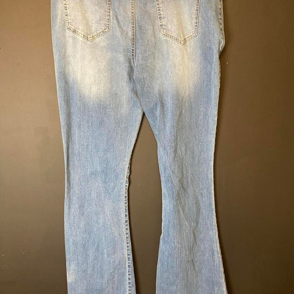 Boohoo Women's Blue Jeans - Picture 2 of 8